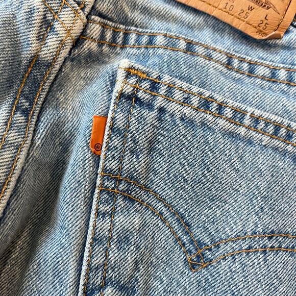 Vintage Levis' 562 Loose Fit Regular Orange Tab Jeans 10 - Picture 6 of 11